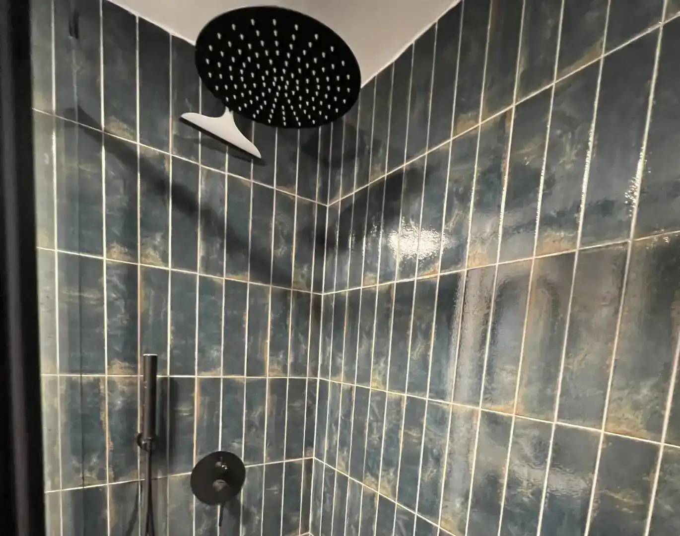 Bathroom of Flat for rent in  Sevilla Capital  with Air Conditioner and Balcony