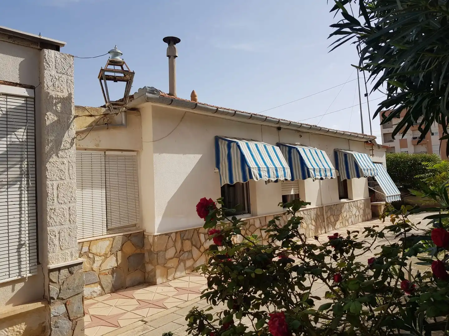 Casa amb jardí en venda a LUIS VIDAL