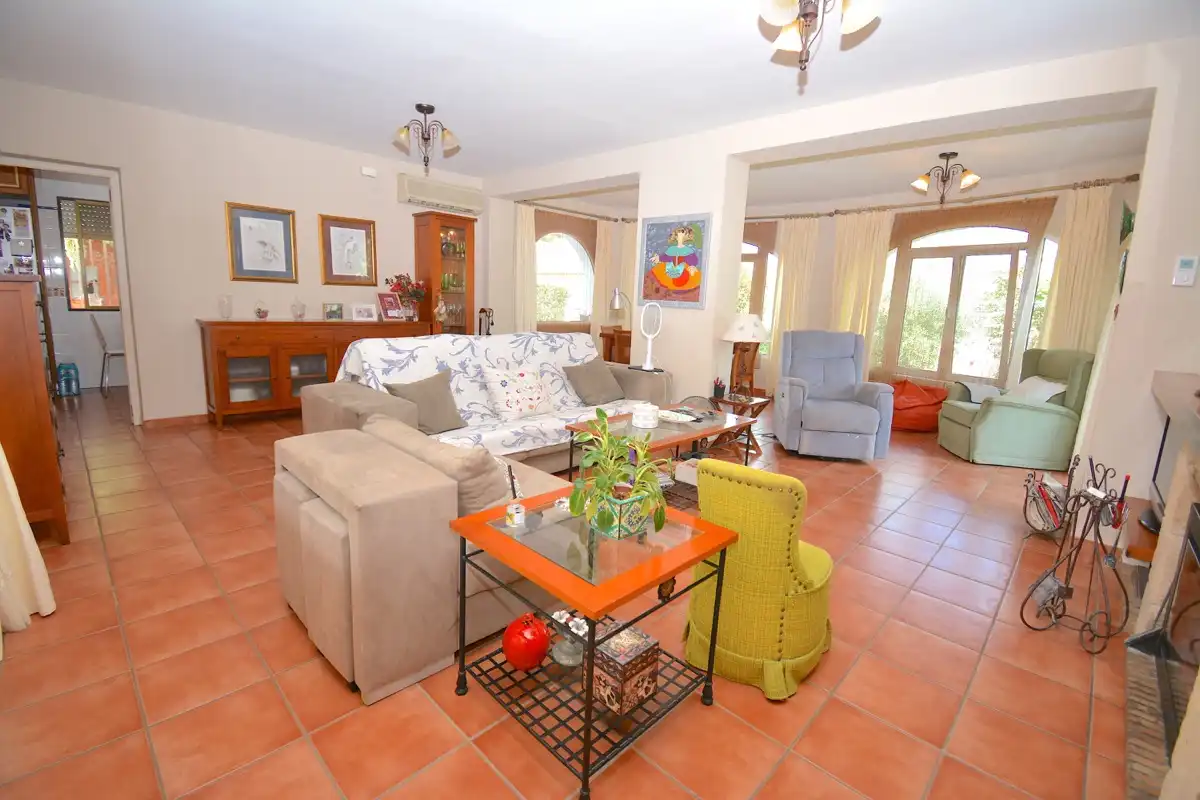 Sala de estar de Casa o chalet en venta en Dénia con Aire acondicionado, Calefacción y Jardín privado