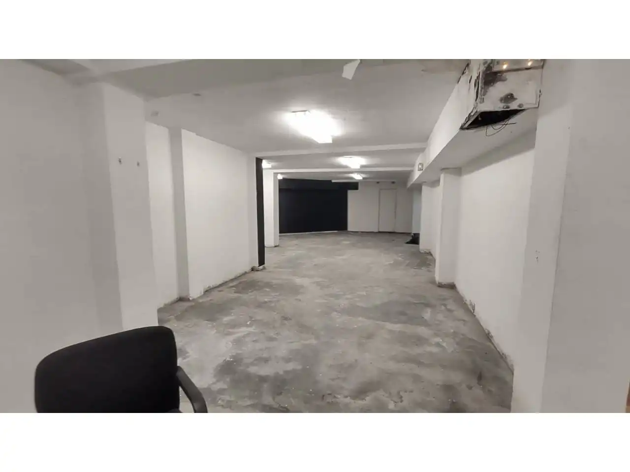 Local comercial en venda a Monzón, imagen 4