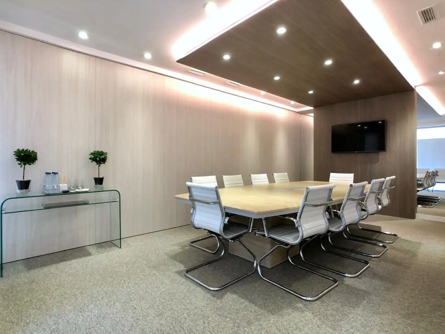 Office for rent in Madrid  with Air Conditioner, Heating and Furnished