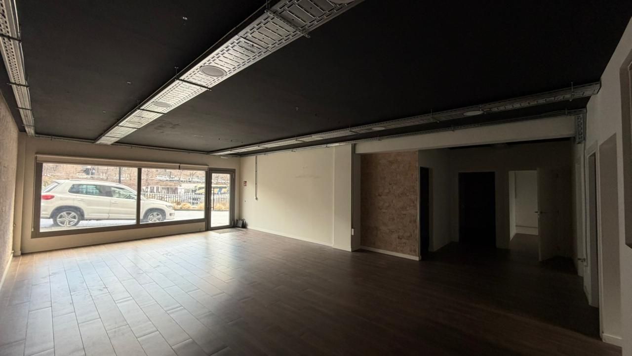 Premises to rent in Andorra la Vella  with Air Conditioner