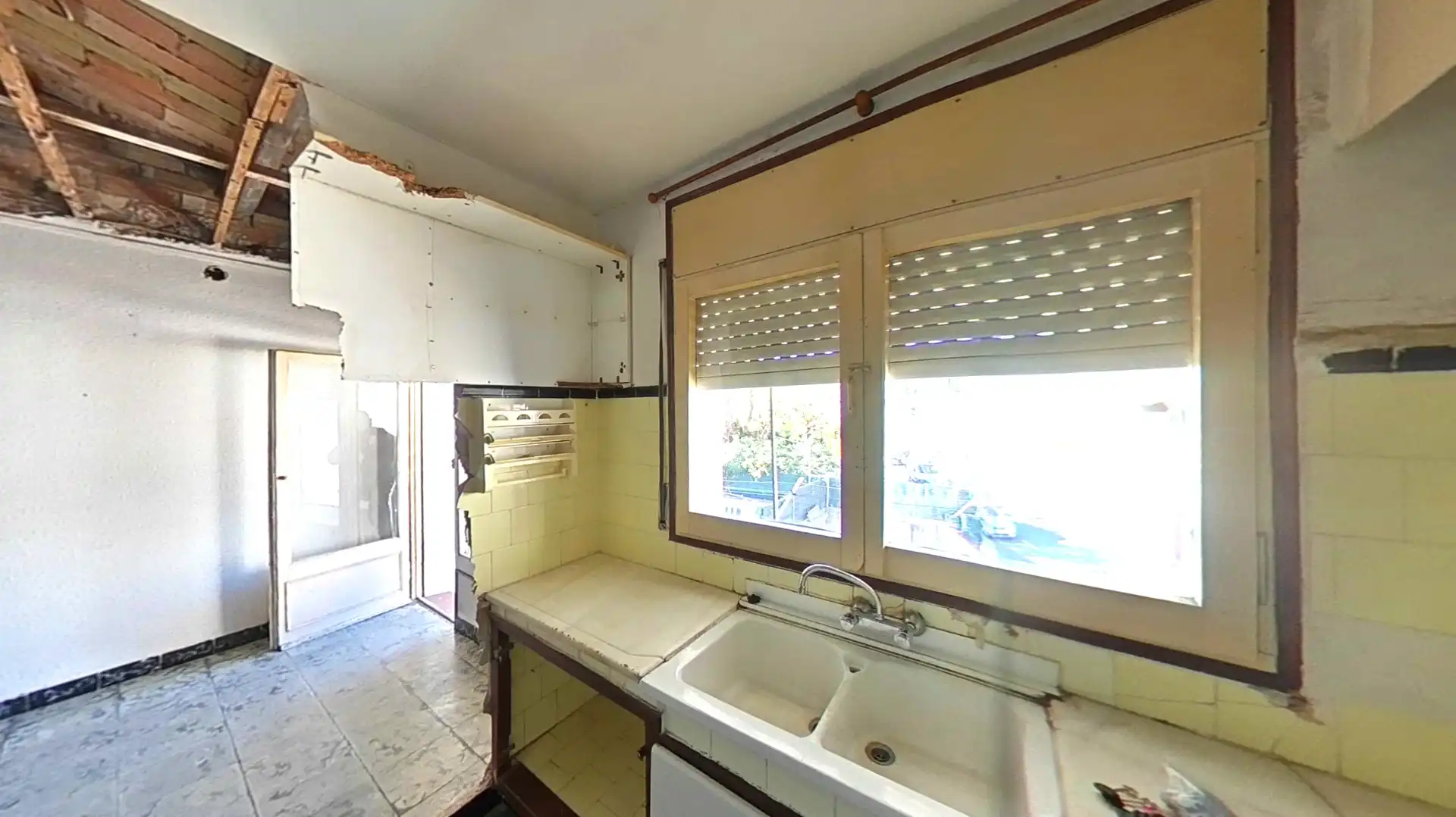 Cocina de Piso en venta en Vallirana con Balcón