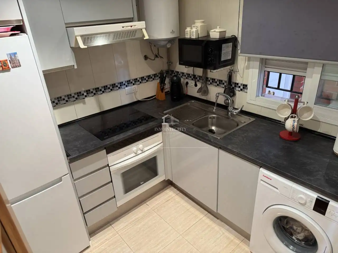 Apartamento en venta en Avenida jardin, 33, Playa Coral -Torremar