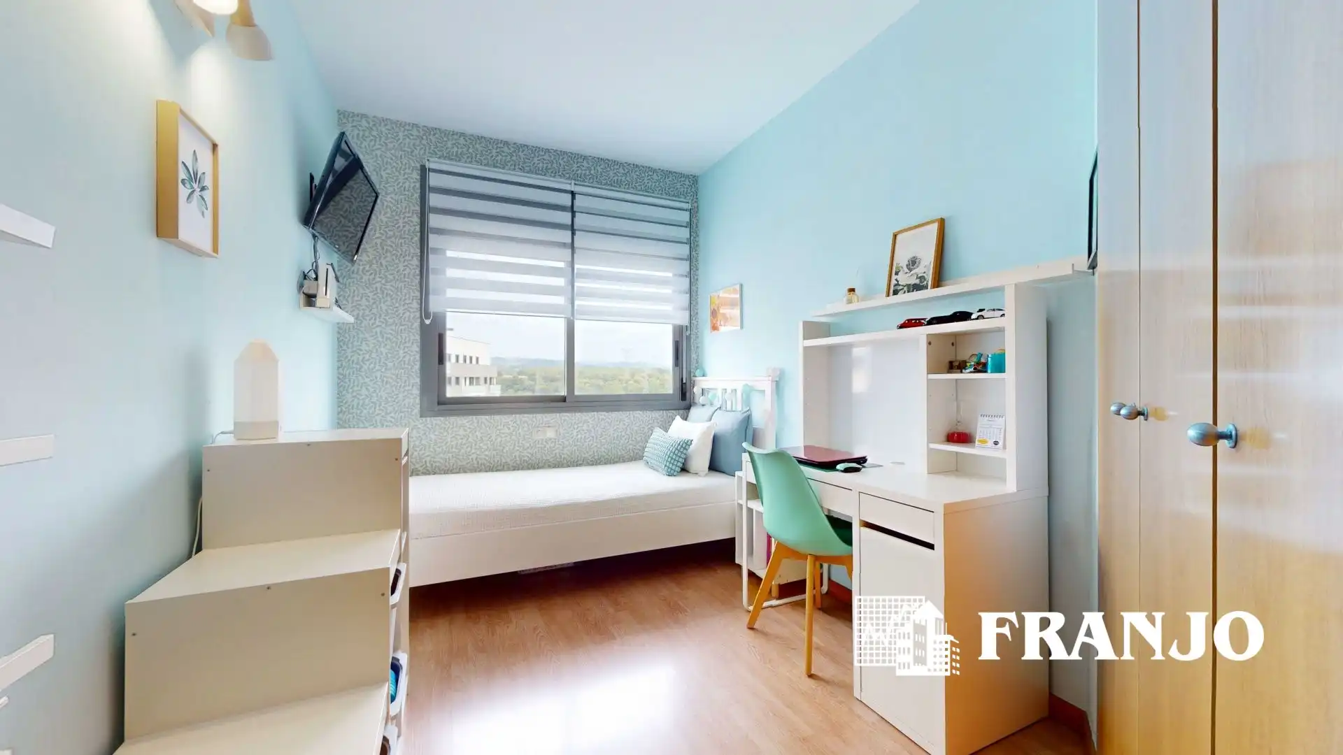 Habitación de Piso en venta en Terrassa con Aire acondicionado, Calefacción y Trastero