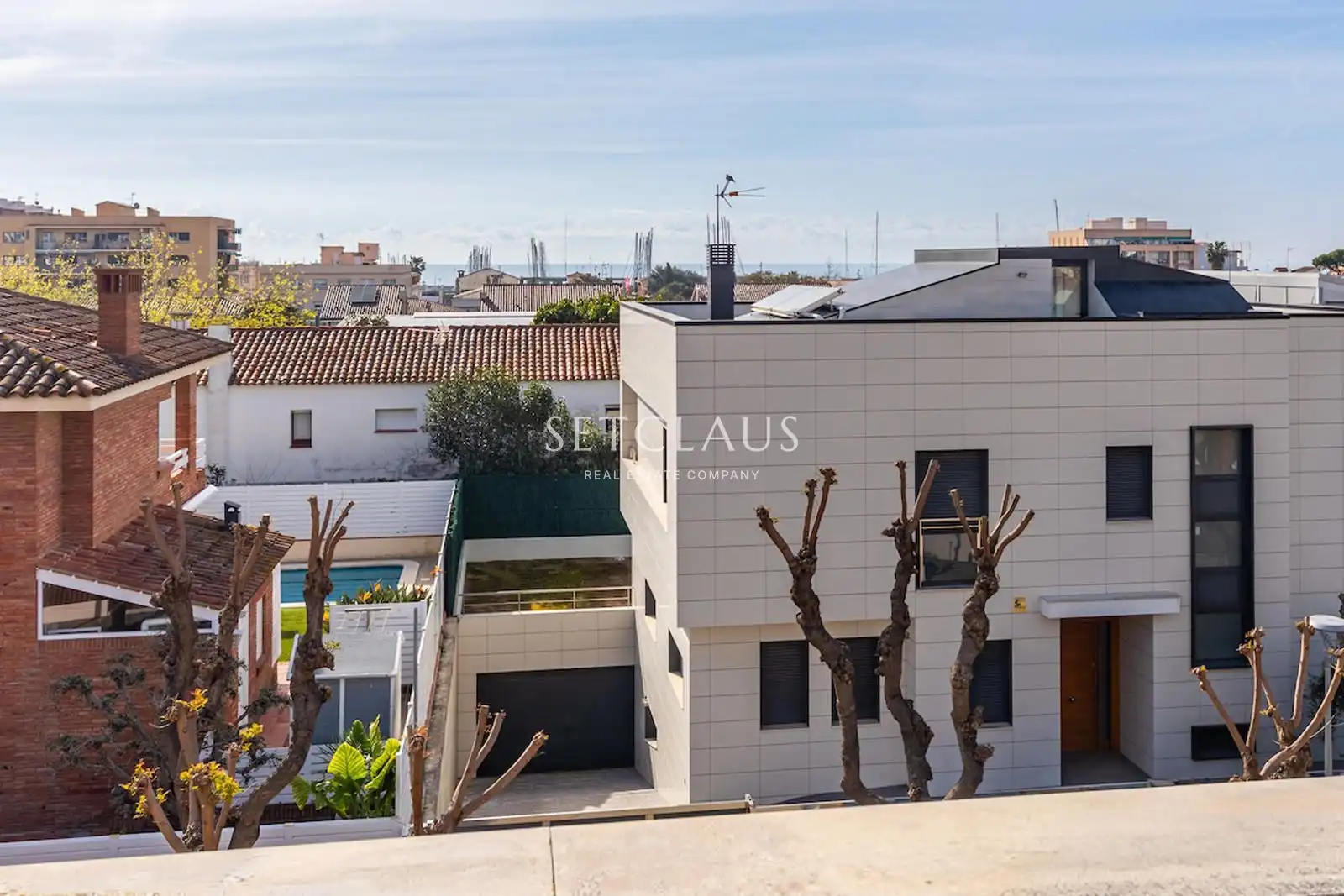 Vista exterior de Casa adosada en venta en Premià de Mar con Aire acondicionado, Calefacción y Jardín privado