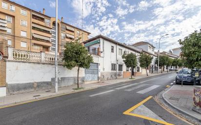 Vista exterior de Casa o xalet en venda en  Granada Capital amb Terrassa