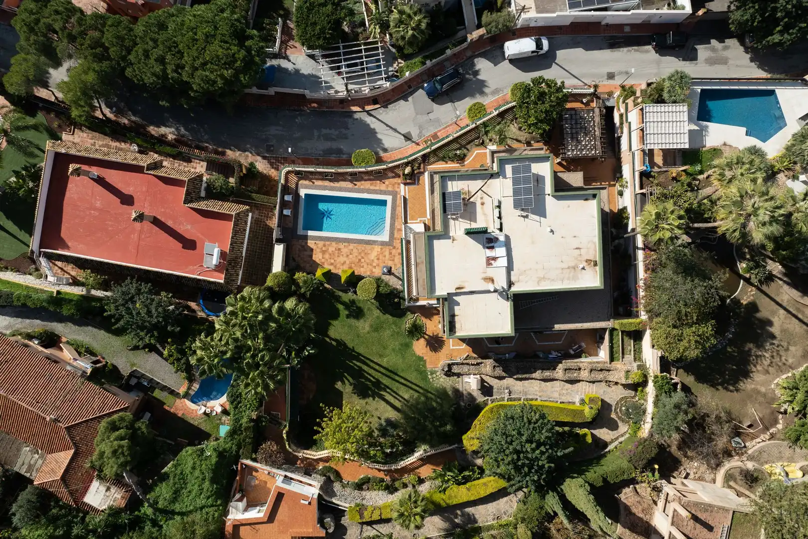 Vista exterior de Casa o xalet en venda en Málaga amb Terrassa i Balcó