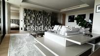 Living room of Flat for sale in  Madrid Capital  with Air Conditioner, Terrace and Swimming Pool