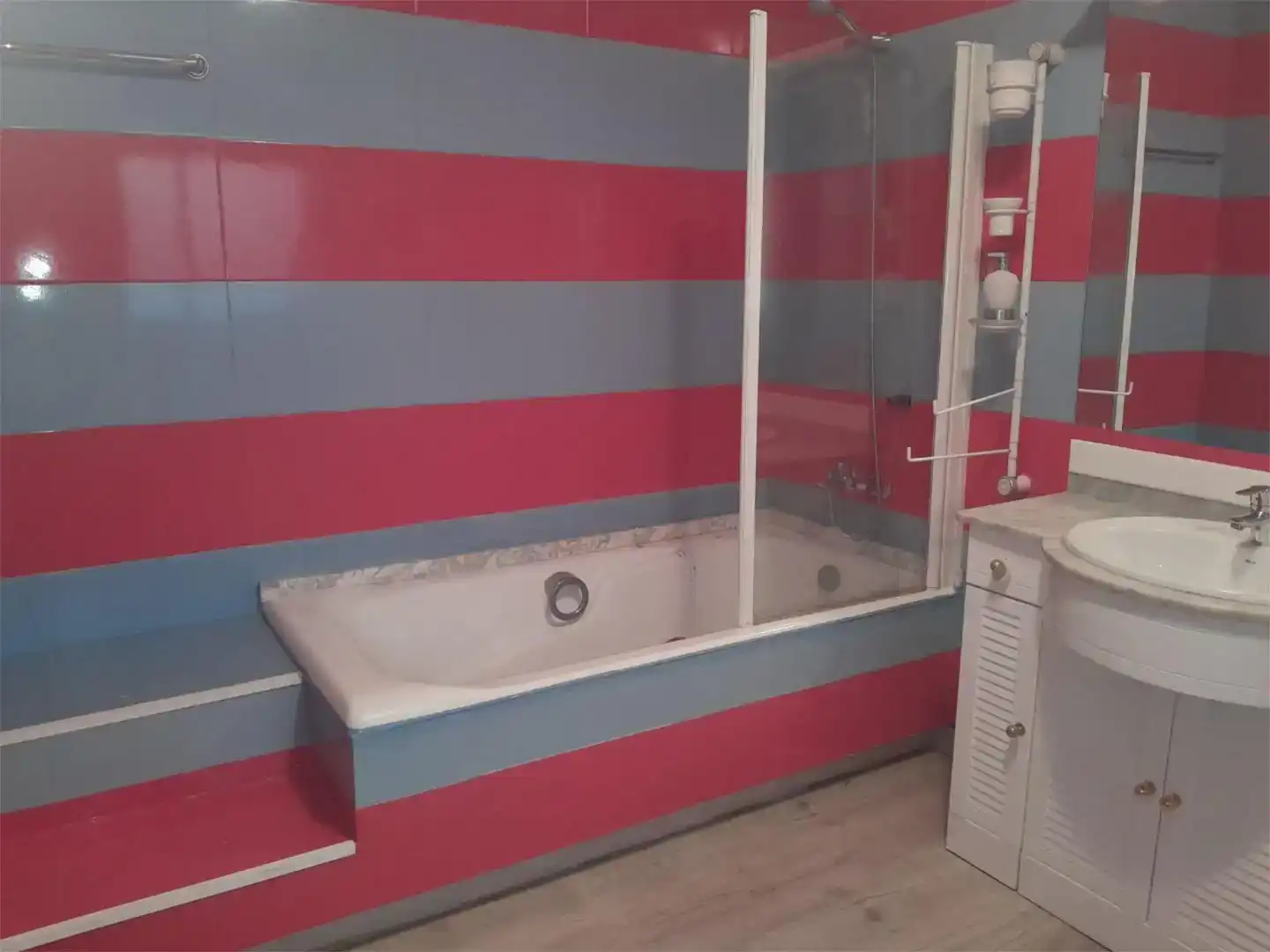 Baño de Piso en venta en L'Aldea, Tarragona