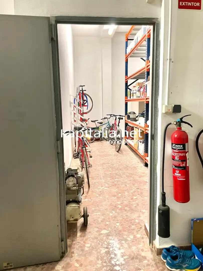 Business premises for sale in Germaníes - Juzgados, imagen 4