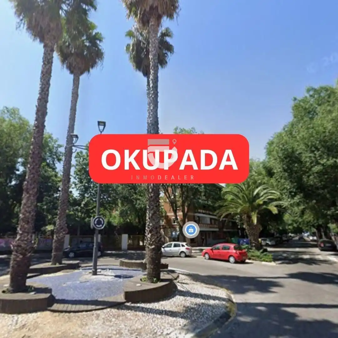 Vista exterior de Piso en venta en Pinto