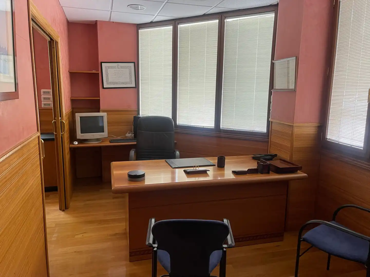 Oficina de alquiler en Juzgados