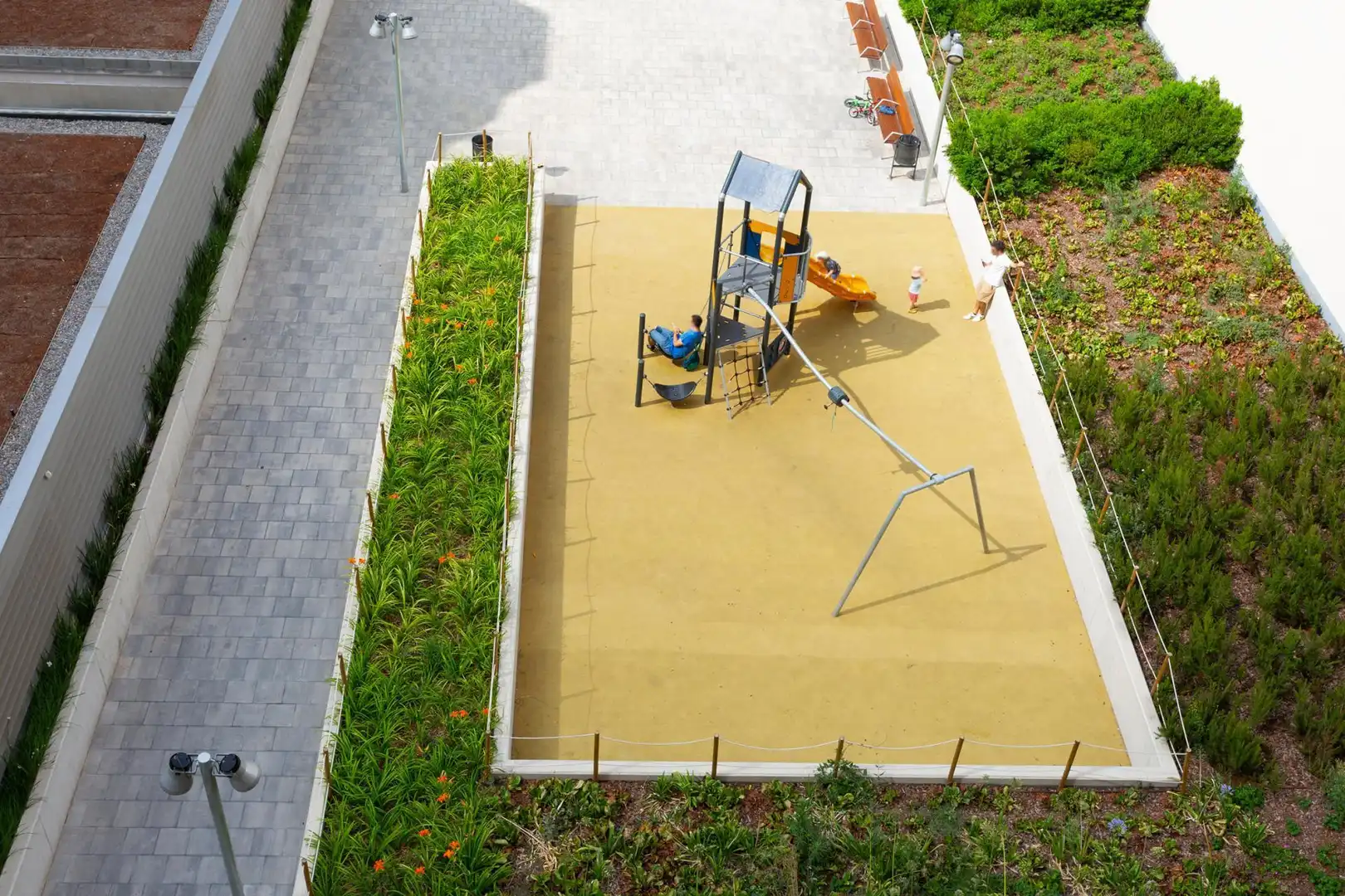 Exterior view of Flat for sale in Barcelona  with Air Conditioner, Heating and Parquet flooring