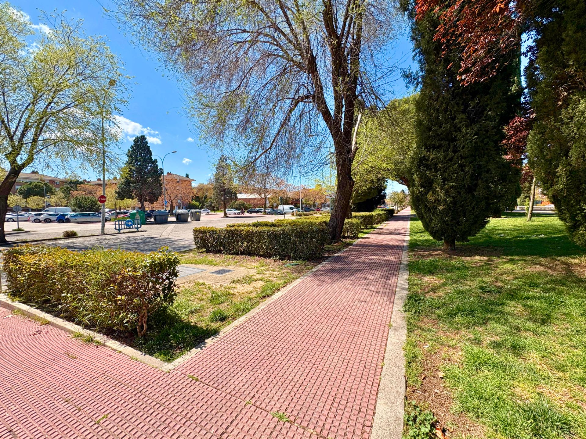 Flat for sale in Reyes Católicos