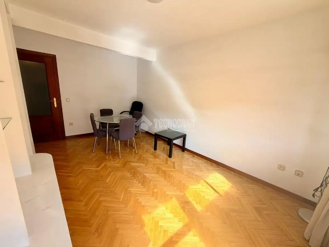 Appartamento con balcone in vendita a Centro, imagen 6