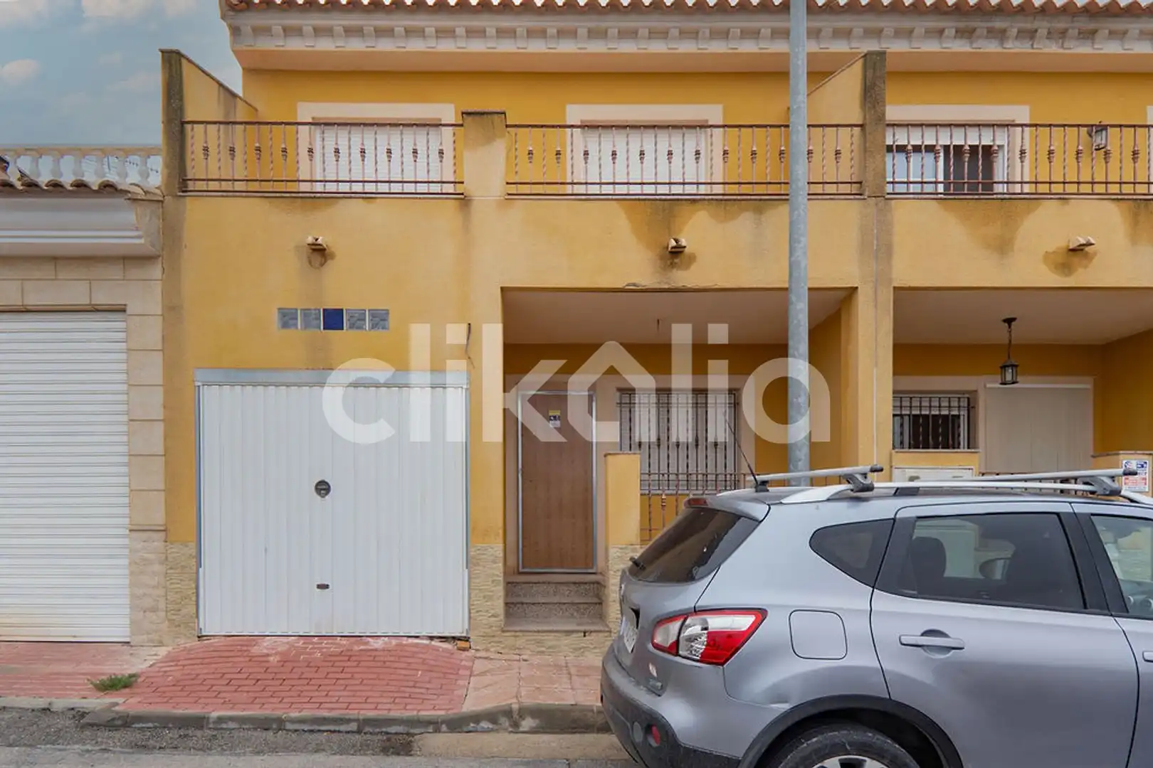 Außenansicht von Wohnung zum Verkauf in Lorca mit Terrasse und Abstellraum