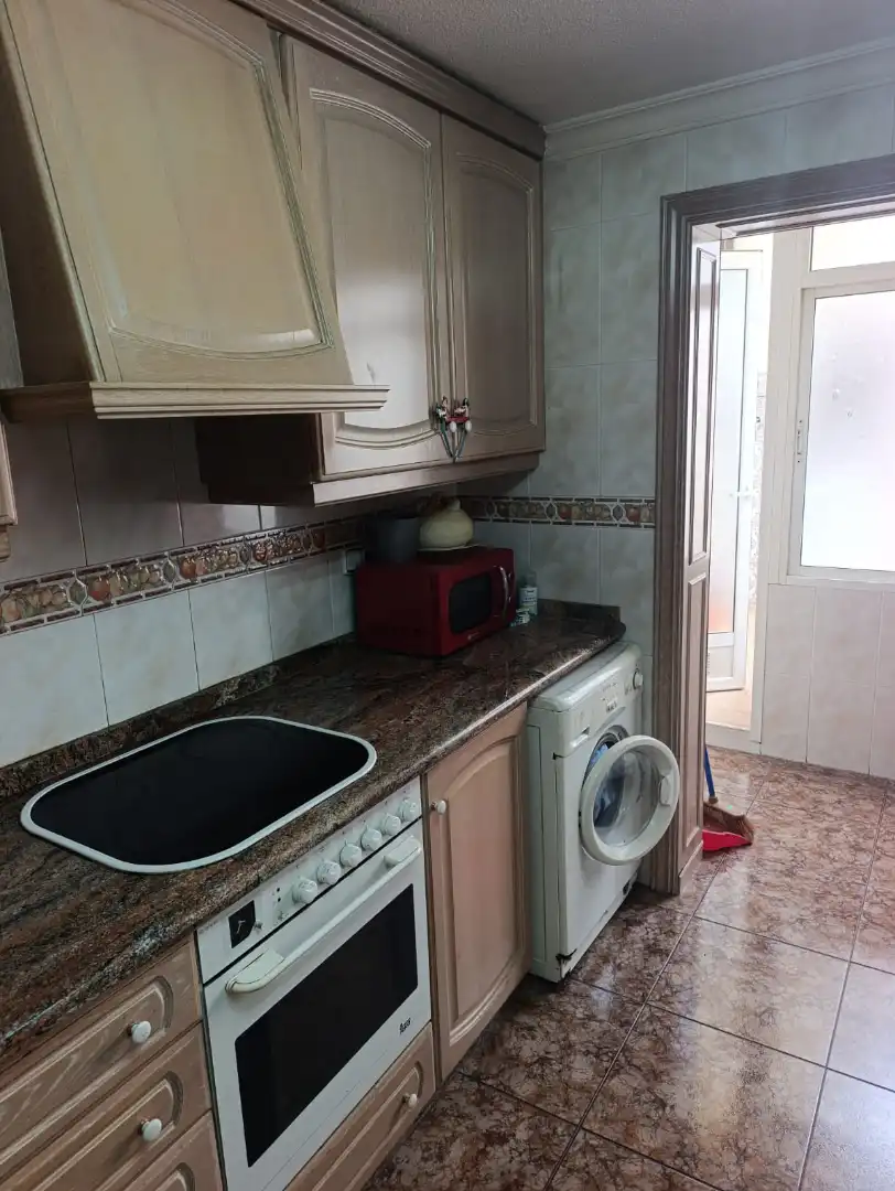 Cocina de Piso en venta en San Crispín - Huerta Nueva-Estación  
