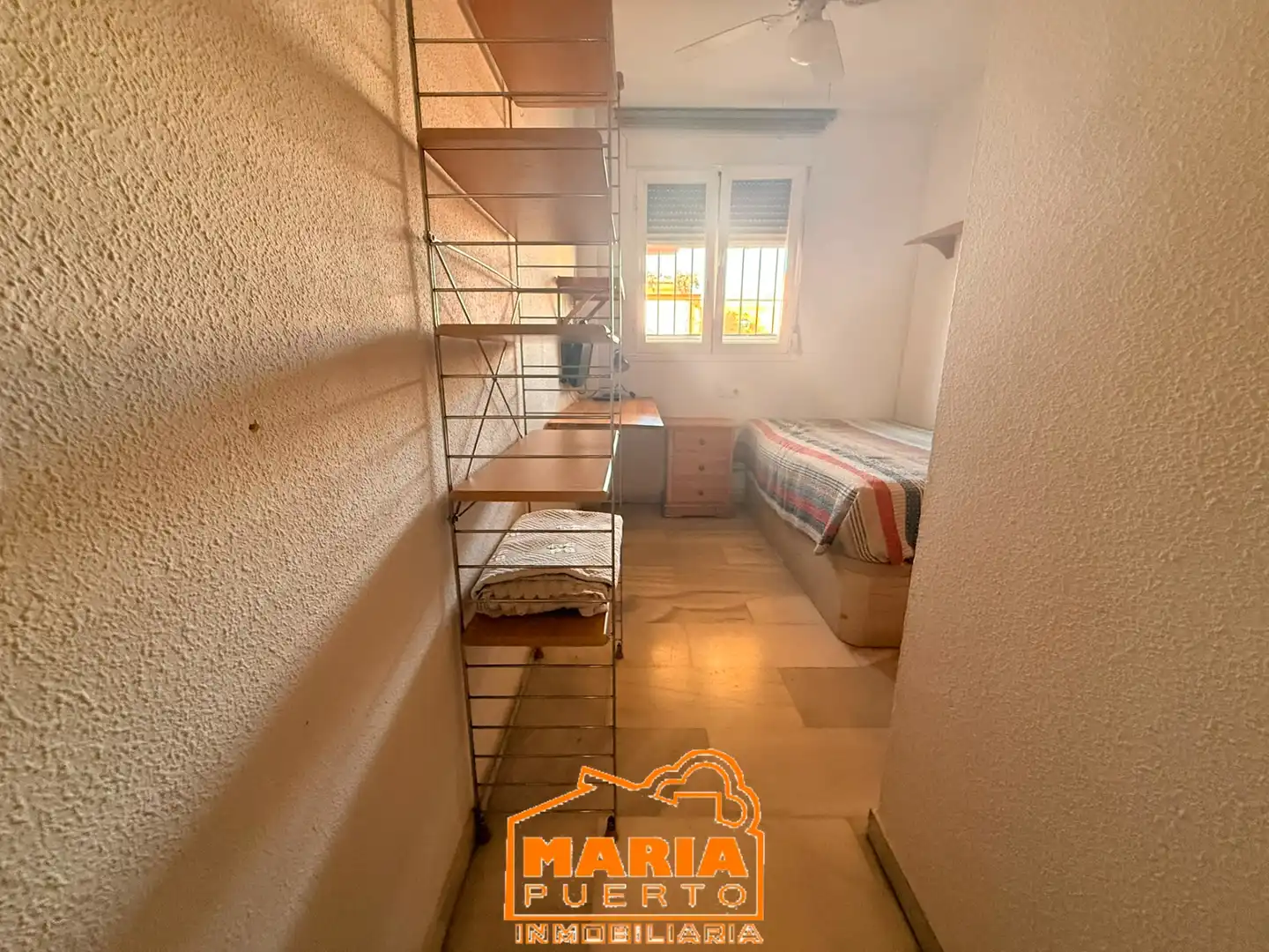 Habitación de Piso en venta en Málaga con Terraza y Trastero