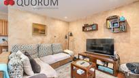 Sala d'estar de Pis en venda en Barakaldo  amb Terrassa i Balcó