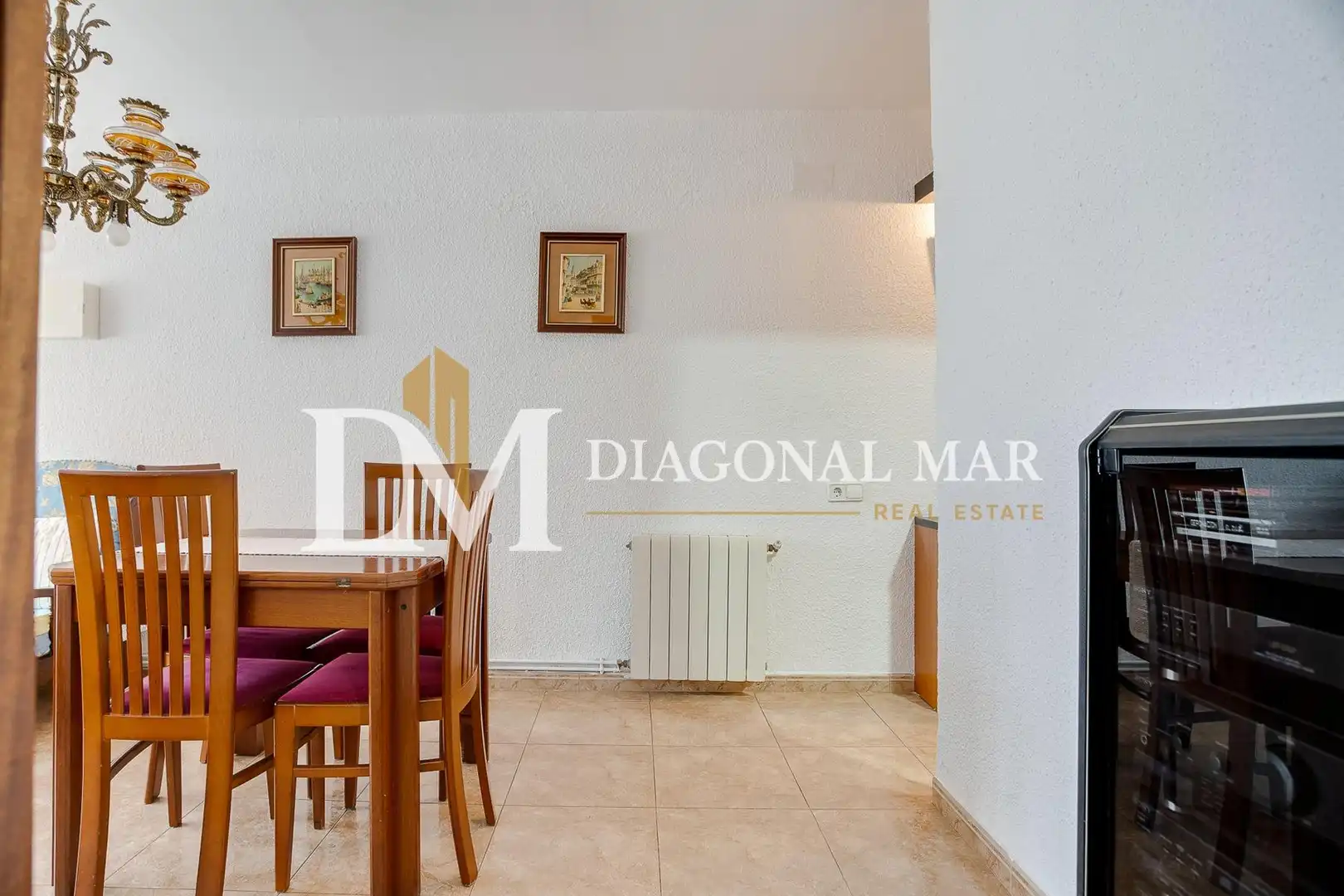Esszimmer von Einfamilien-Reihenhaus zum Verkauf in Barcelona mit Terrasse