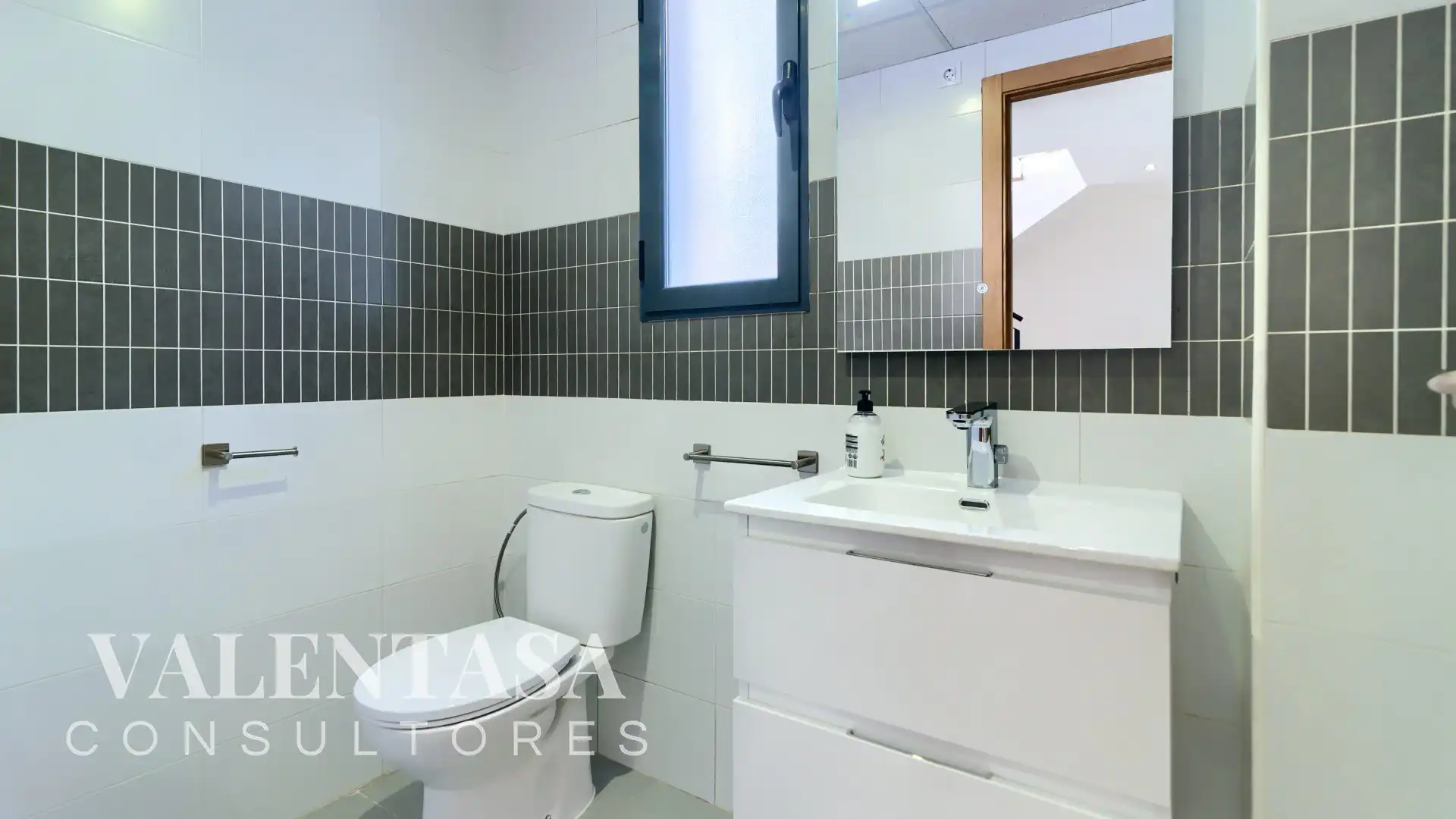 Casa adosada en venta en Calle Baobab, Olimar - Carambolo - Atalaya de Levante