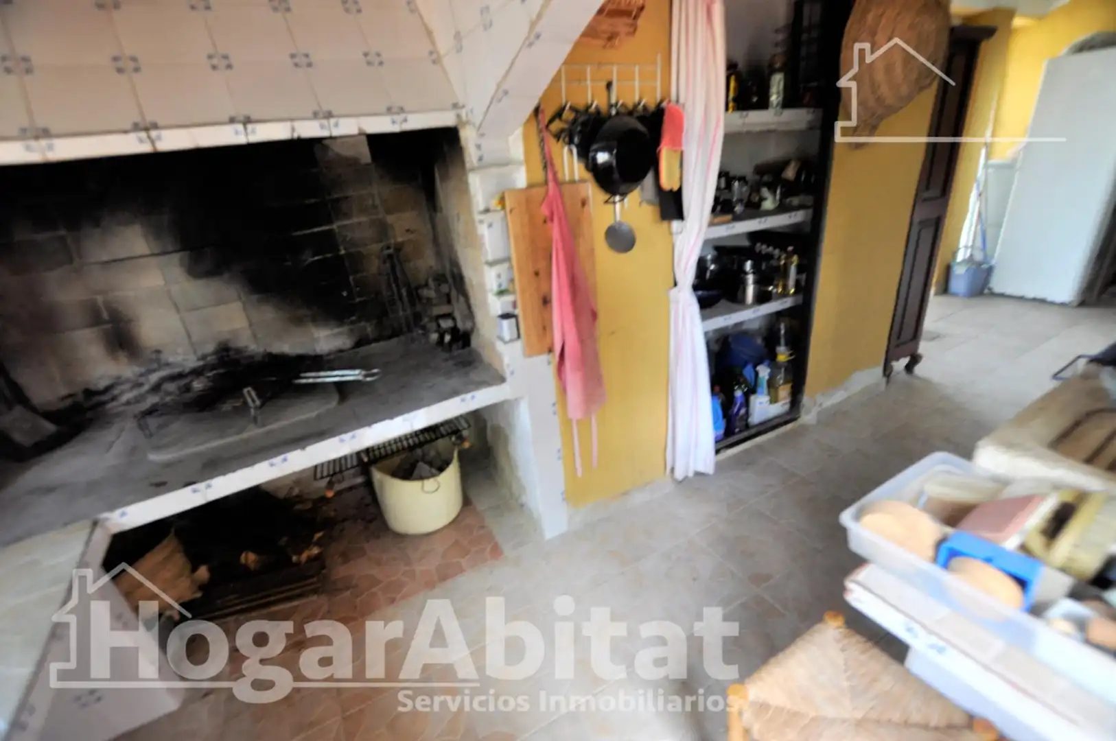 Cocina de Casa o chalet en venta en Chiva con Aire acondicionado, Calefacción y Jardín privado
