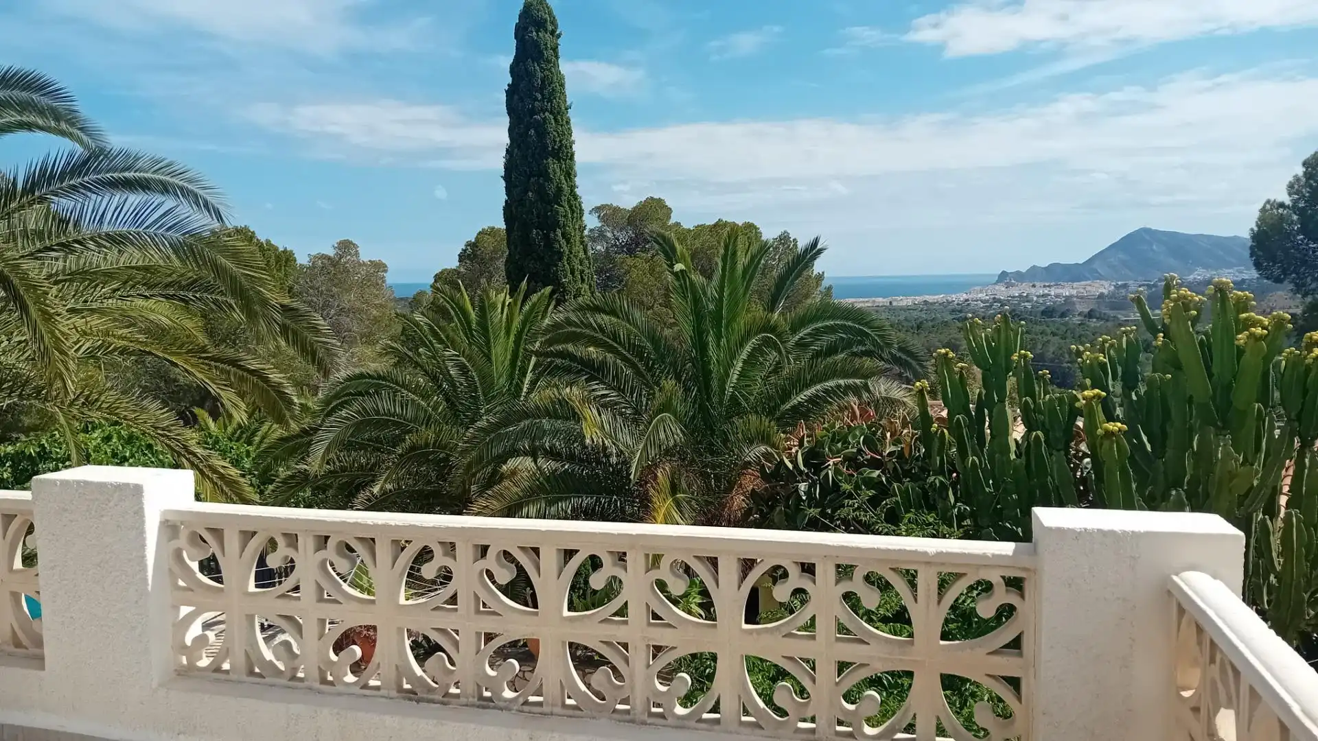 Garden of Houses for sale in Altea la Vella