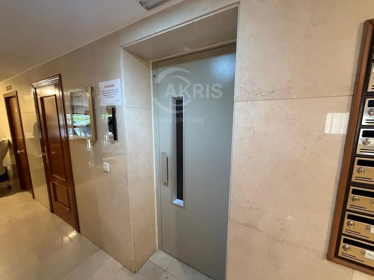 Piso en venta en Madrid con Aire acondicionado, Calefacción y Parquet