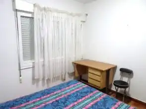 Bedroom of Flat for rent in Este