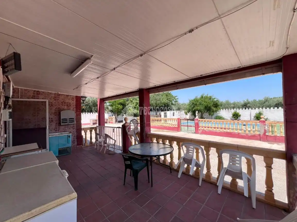 Terrassa de Finca rústica en venda en Jaén amb Aire condicionat