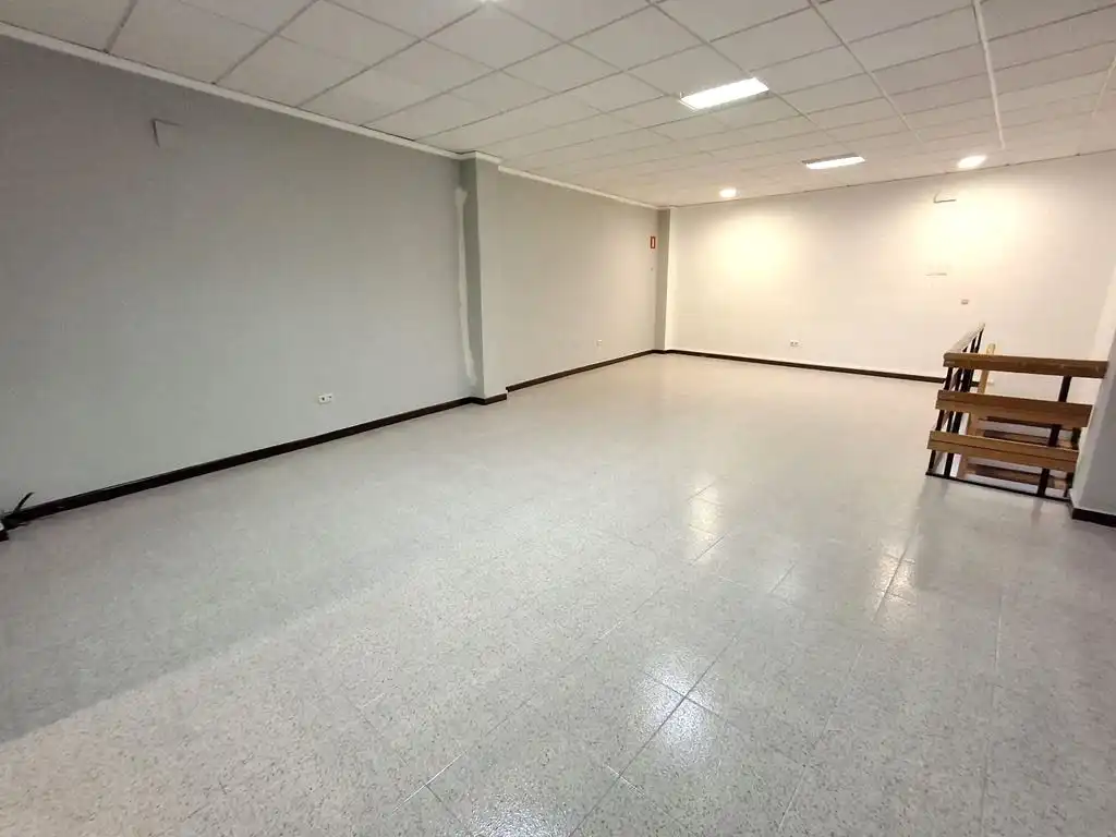 Local comercial de lloguer a La Roda, imagen 9
