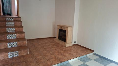 Foto 3 de Casa adosada en venda a Calle de la Siega, Velilla de San Antonio, Madrid