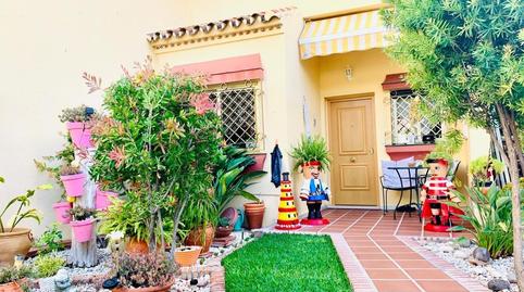 Foto 3 de Casa adosada en venda a Nueva Torrequebrada, Málaga