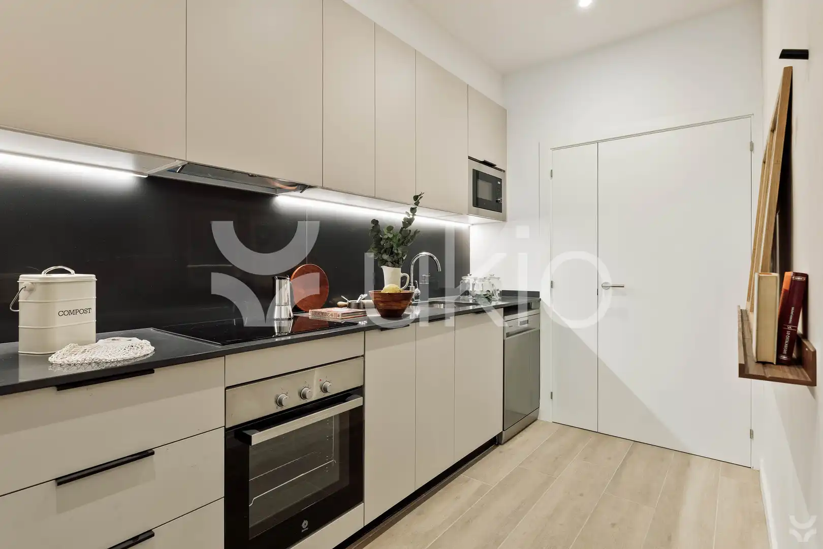 Apartamento con terraza en alquiler en Carrer de Floridablanca, imagen 10