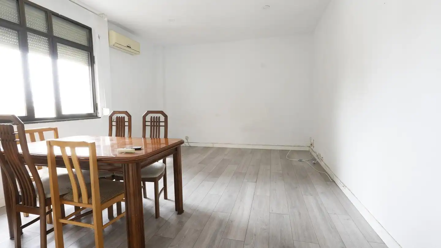 Dining room of Flat for sale in  Madrid Capital  with Air Conditioner and Heating