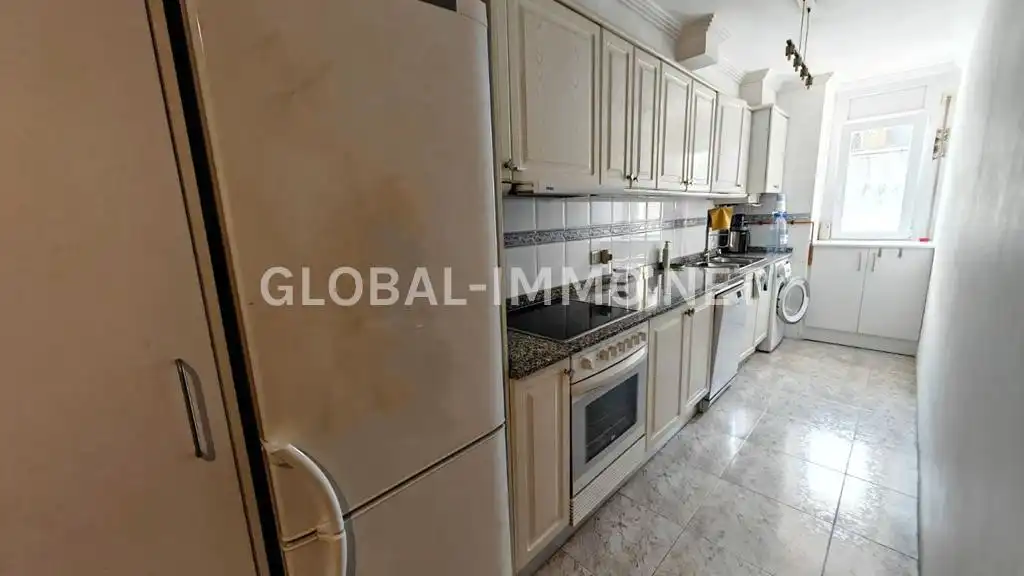 Cocina de Apartamento en venta en Roses con Calefacción, Terraza y Amueblado
