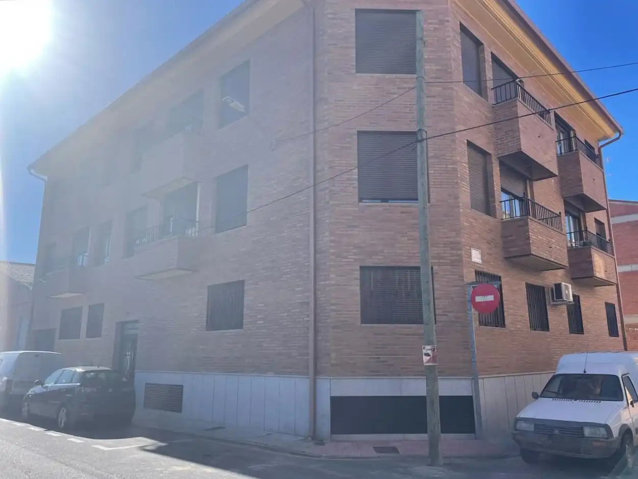 Vista exterior de Garaje en venta en Fuensalida