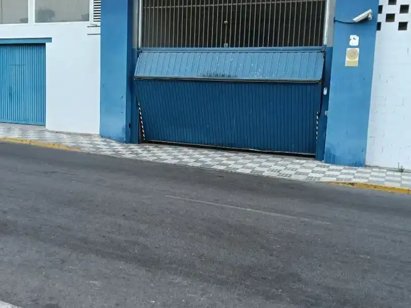 Aparcament de Apartament en venda en Bormujos amb Aire condicionat i Piscina