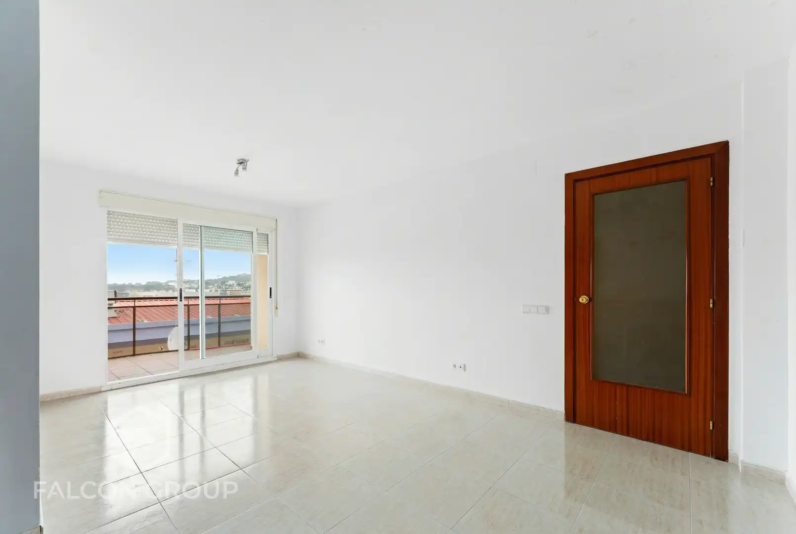 Attic for sale in Calafell  with Terrace, Storage room and Balcony