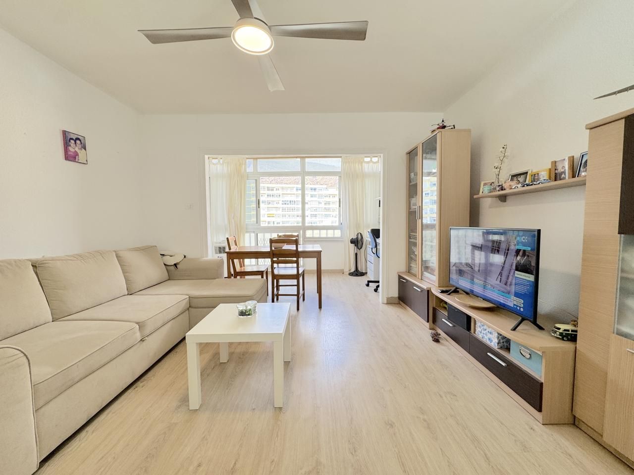 Sala d'estar de Pis en venda en Candelaria amb Moblat i Piscina comunitària