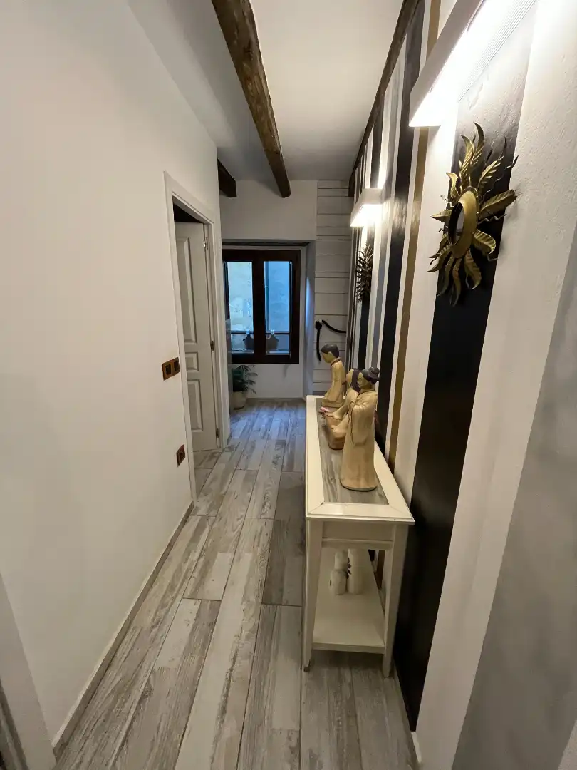 Casa adosada en venta en Manlleu con Calefacción, Jardín privado y Parquet