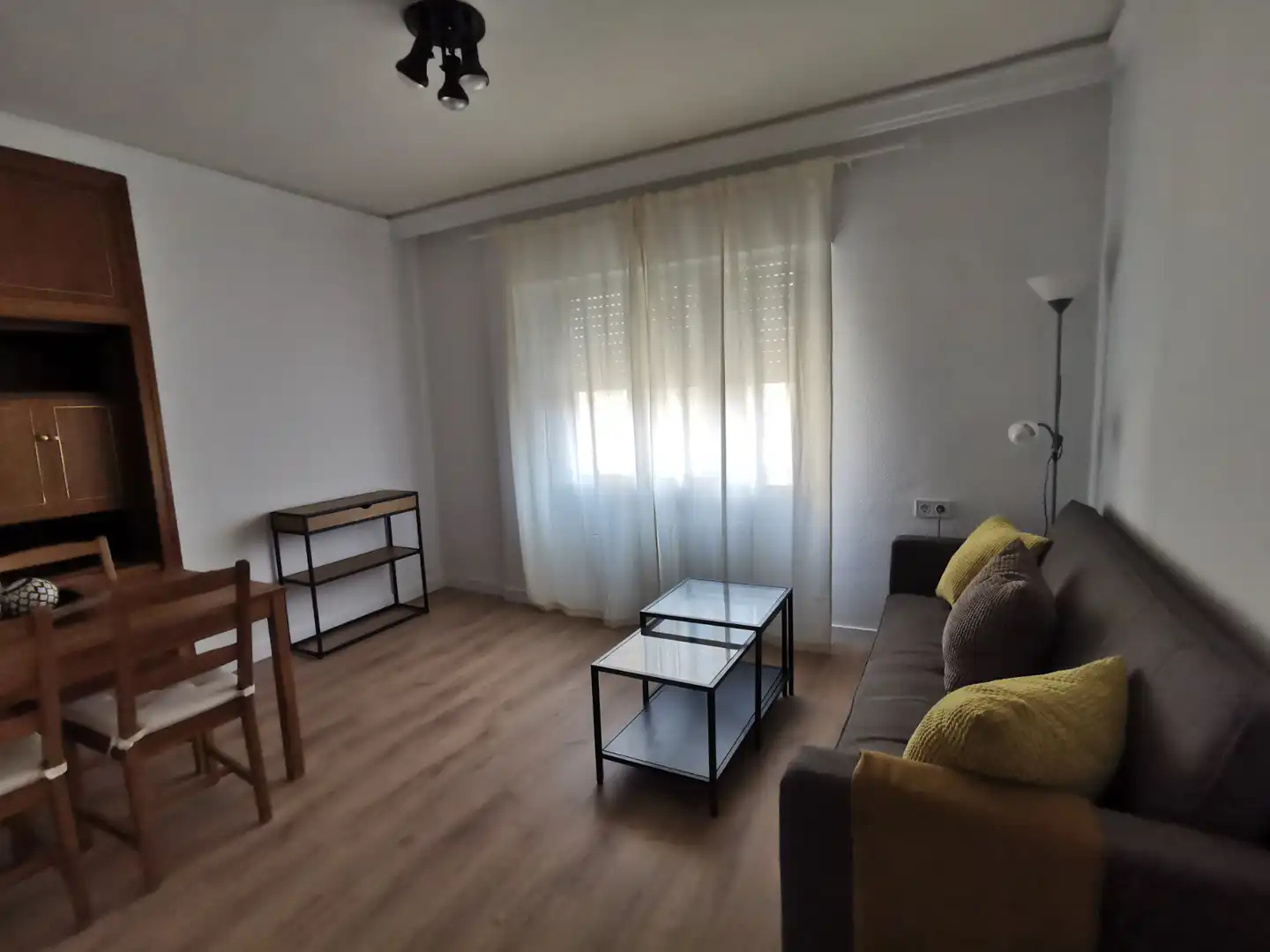 Wohnzimmer von Wohnung zur Miete in Salamanca mit Heizung, Parkett und Möbliert
