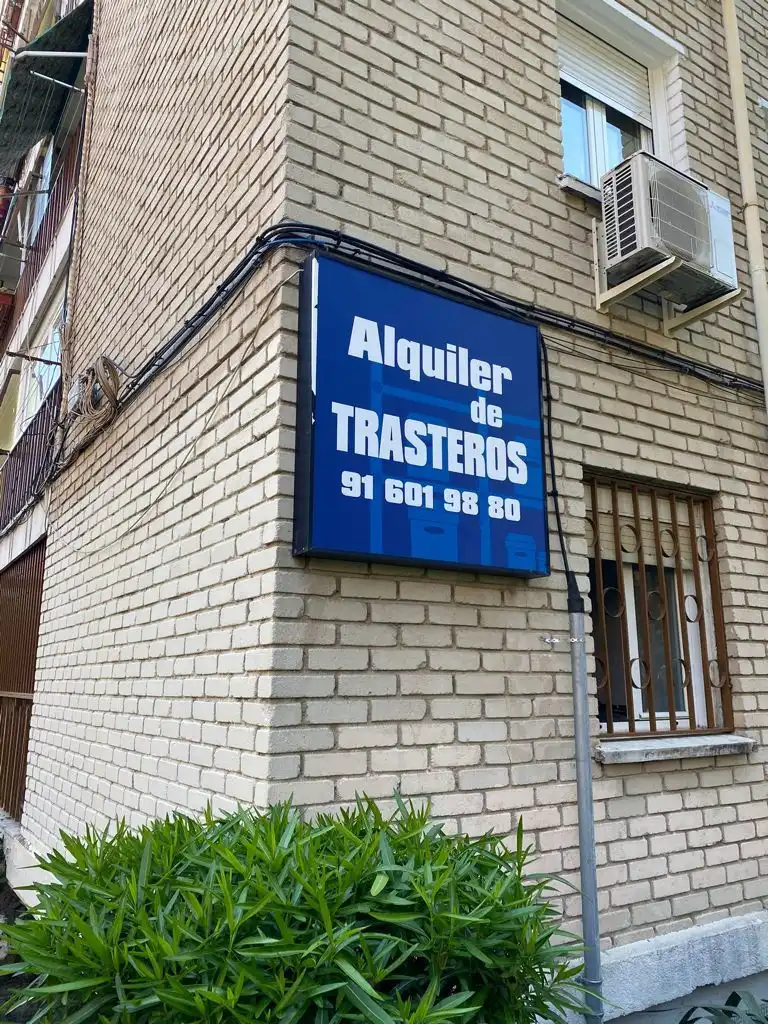 Vista exterior de Trastero de alquiler en Alcorcón con Alarma