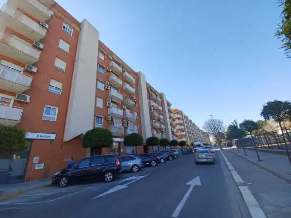 Vista exterior de Pis en venda en Mislata