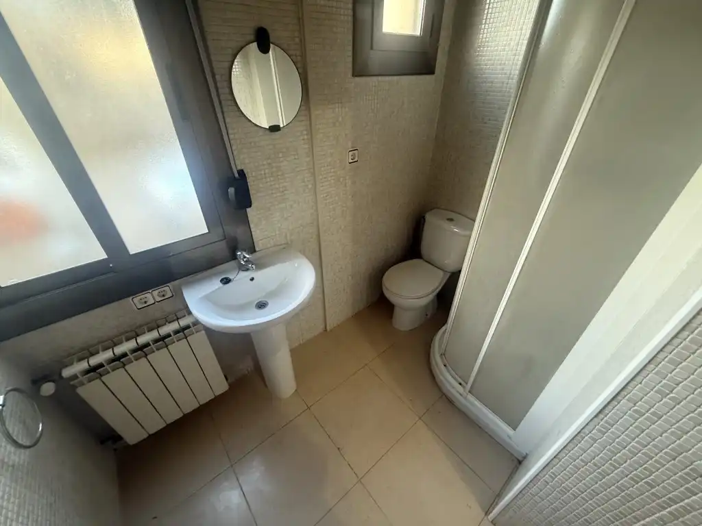 Baño de Piso en venta en Gironella