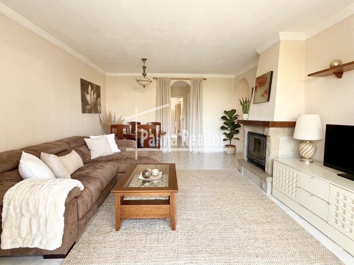 Sala de estar de Piso en venta en Calvià con Aire acondicionado, Terraza y Piscina comunitaria