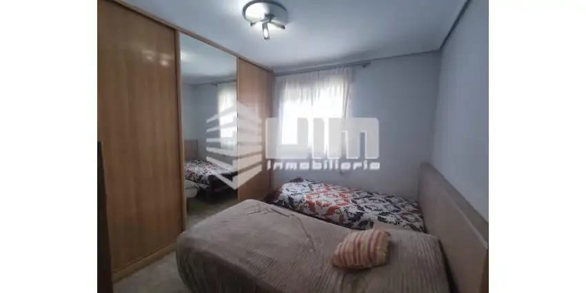 Piso con ascensor en venta en CALLE ISLA LA TOJA, imagen 6