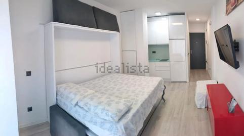 Foto 4 de Estudio de alquiler en Avenida Benalmádena, El Pinillo, Málaga