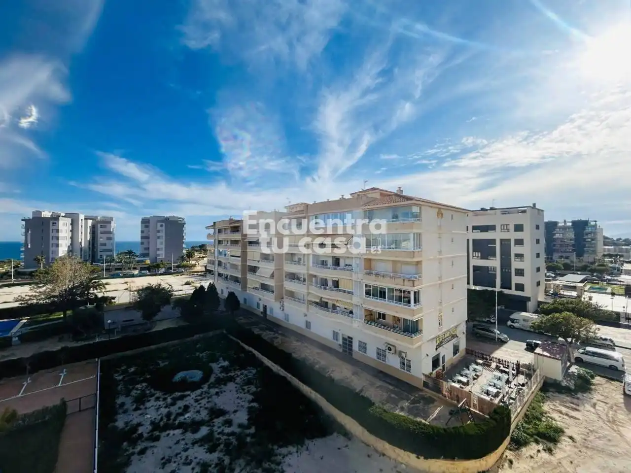 Vista exterior de Àtic en venda en Villajoyosa / La Vila Joiosa amb Aire condicionat, Calefacció i Terrassa